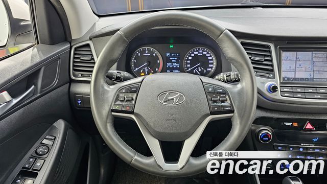 Hyundai Tucson Diesel 1.7 2WD Modern 2017 — фото 13