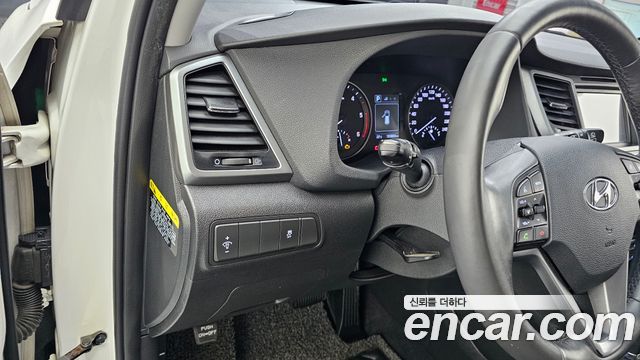 Hyundai Tucson Diesel 1.7 2WD Modern 2017 — фото 17