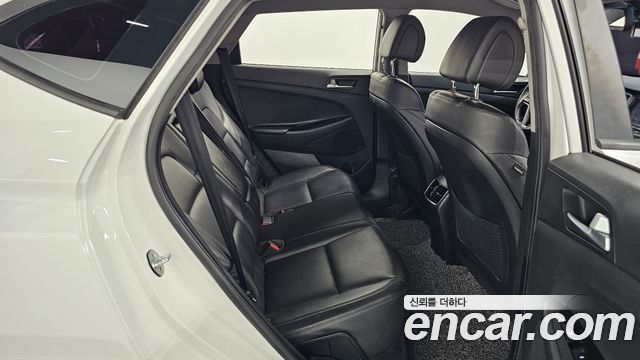 Hyundai Tucson Diesel 1.7 2WD Modern 2017 — фото 26