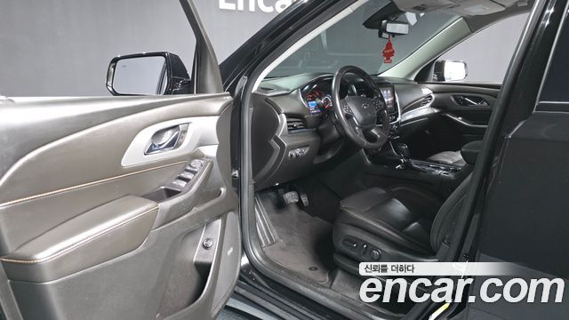 Chevrolet Traverse 3.6 AWD RS 2020 — фото 10