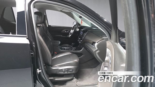 Chevrolet Traverse 3.6 AWD RS 2020 — фото 11
