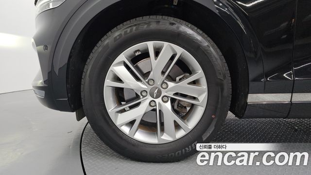 Genesis GV70 2.5T Gasoline 2WD 2022 — фото 5