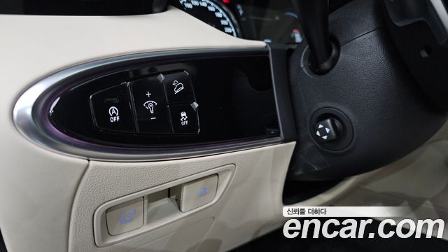 Genesis GV70 2.5T Gasoline 2WD 2022 — фото 18