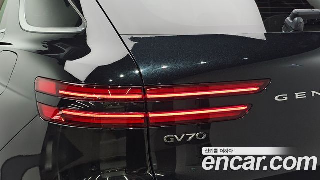 Genesis GV70 2.5T Gasoline 2WD 2022 — фото 23