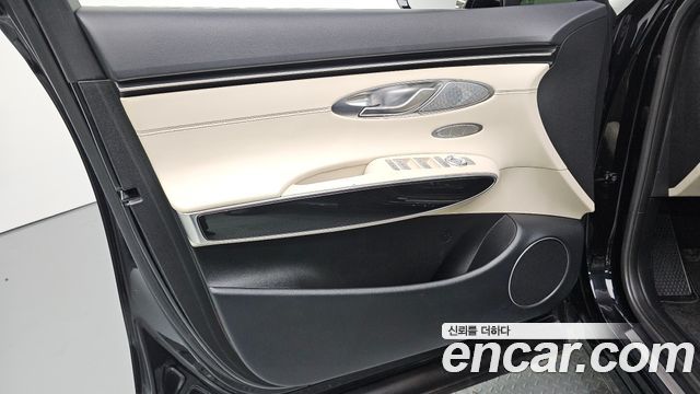 Genesis GV70 2.5T Gasoline 2WD 2022 — фото 24