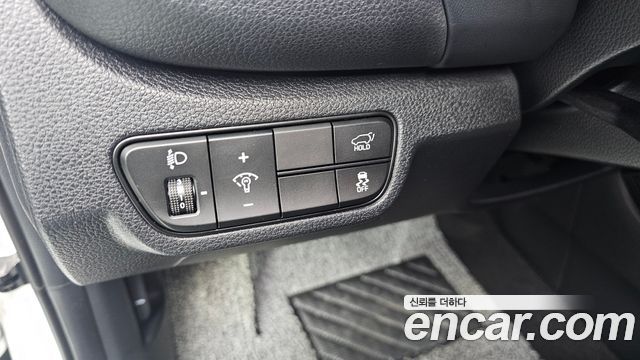 Kia Seltos Gasoline 1.6 Turbo 2WD Signature 2025 — фото 12