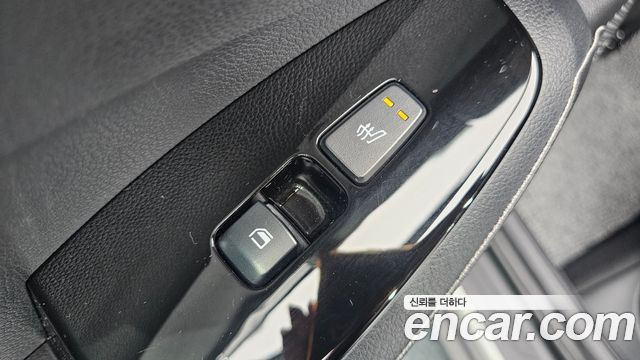 Kia Seltos Gasoline 1.6 Turbo 2WD Signature 2025 — фото 28