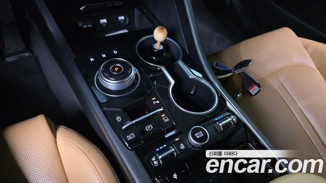 Kia K5 (III) 1.6 Turbo Noblesse 2023 — фото 9