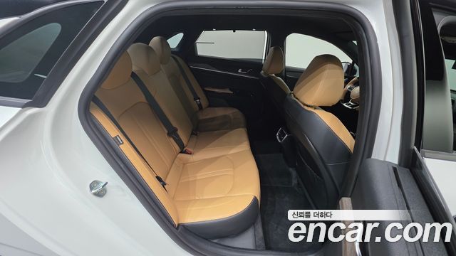 Kia K5 (III) 1.6 Turbo Noblesse 2023 — фото 18