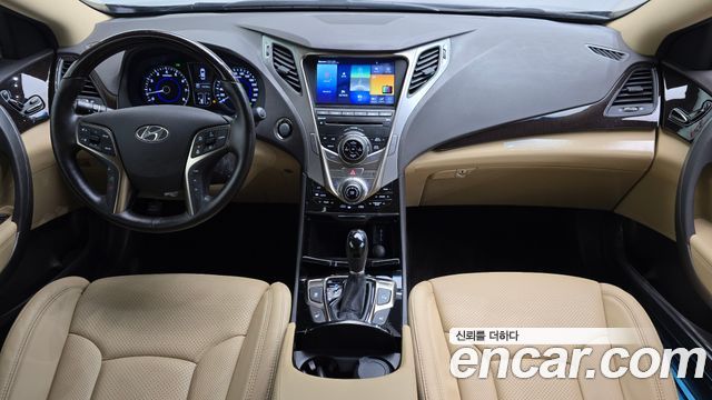 Hyundai Grandeur (HG) HG240 Luxury 2012 — фото 7