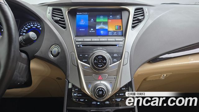 Hyundai Grandeur (HG) HG240 Luxury 2012 — фото 12