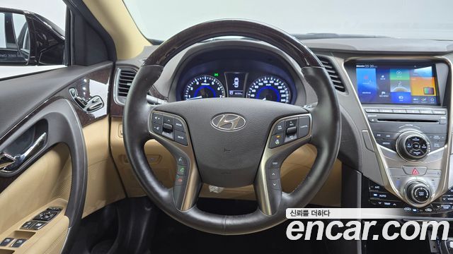 Hyundai Grandeur (HG) HG240 Luxury 2012 — фото 13
