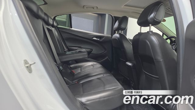 Chevrolet Cruze 1.6 Diesel LTZ 2018 — фото 11