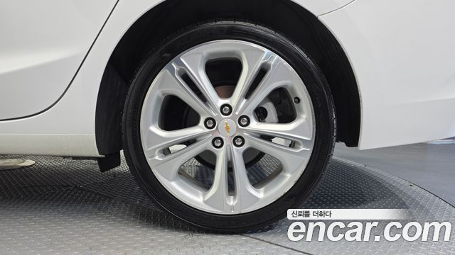 Chevrolet Cruze 1.6 Diesel LTZ 2018 — фото 21