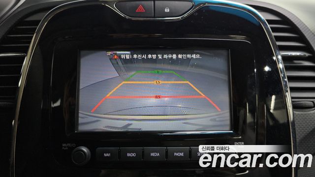 Renault Korea QM3 RE 2015 — фото 15