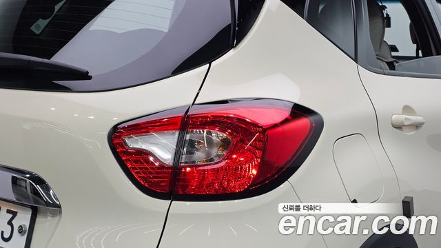 Renault Korea QM3 RE 2015 — фото 23