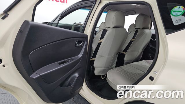 Renault Korea QM3 RE 2015 — фото 26