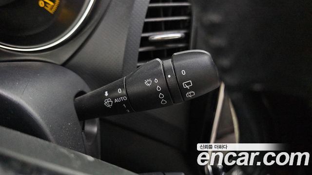 Renault Korea QM3 RE 2015 — фото 28