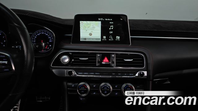Genesis G70 2.0T AWD Sport Package 2018 — фото 13