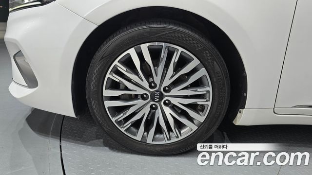 Kia K7 Premier 2.5 GDI X Edition 2020 — фото 5