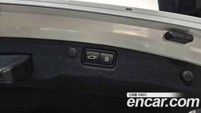 Kia K7 Premier 2.5 GDI X Edition 2020 — фото 34