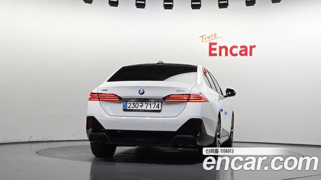 BMW 5 Series (G60) 530i xDrive M Sport 2024 — фото 4