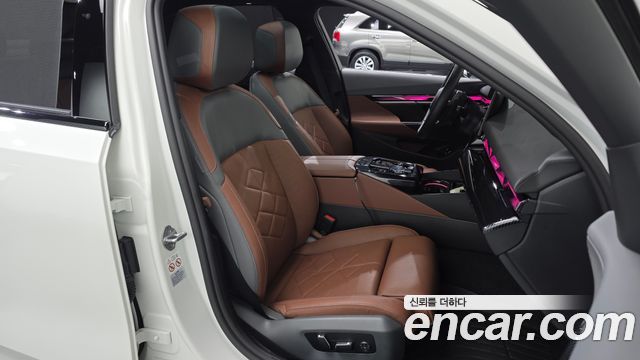 BMW 5 Series (G60) 530i xDrive M Sport 2024 — фото 26