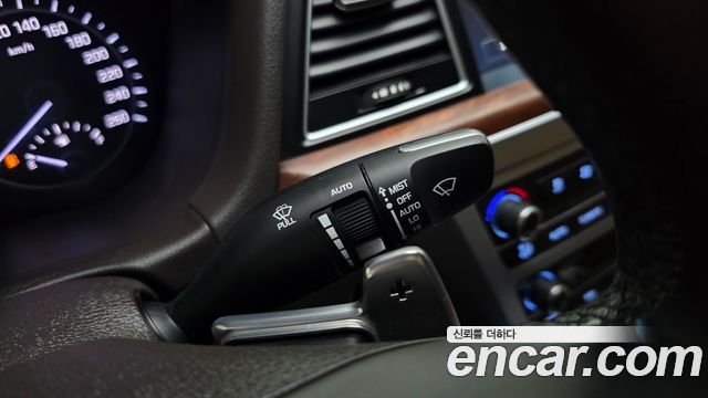Genesis G80 3.3 GDI AWD Premium Luxury 2019 — фото 20
