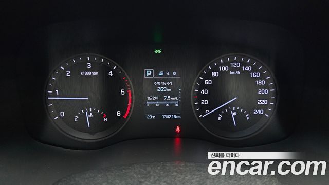 Hyundai Tucson Diesel 1.7 2WD Modern 2016 — фото 8
