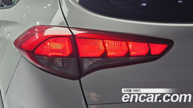 Hyundai Tucson Diesel 1.7 2WD Modern 2016 — фото 23