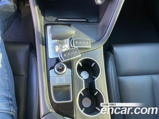 Genesis G70 2.0T AWD Advanced 2018 — фото 15