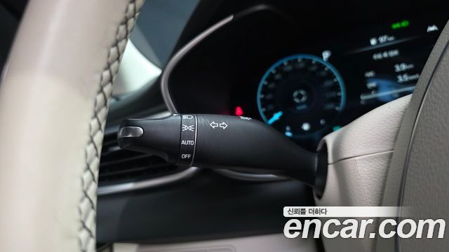 Genesis G70 Gasoline 2.0T 4WD 2021 — фото 47