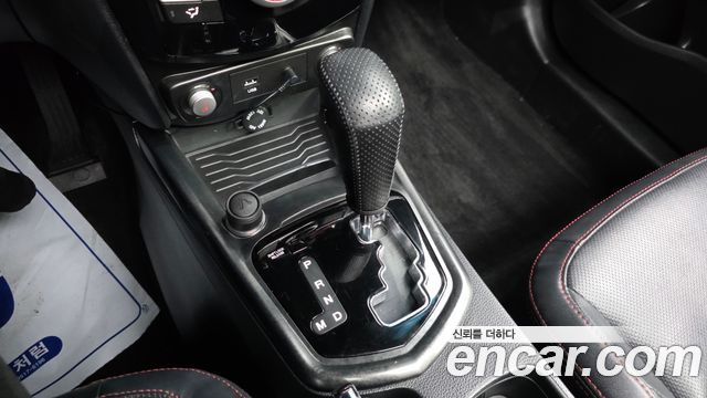 KG Mobility (SsangYong) Tivoli Air Diesel IX 2WD 2016 — фото 9