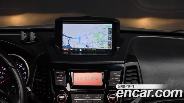 KG Mobility (SsangYong) Tivoli Air Diesel IX 2WD 2016 — фото 14