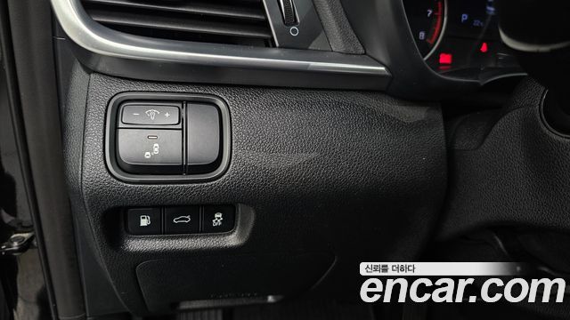 Kia K5 (II) 2.0 Noblesse 2019 — фото 15