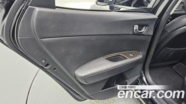 Kia K5 (II) 2.0 Noblesse 2019 — фото 25