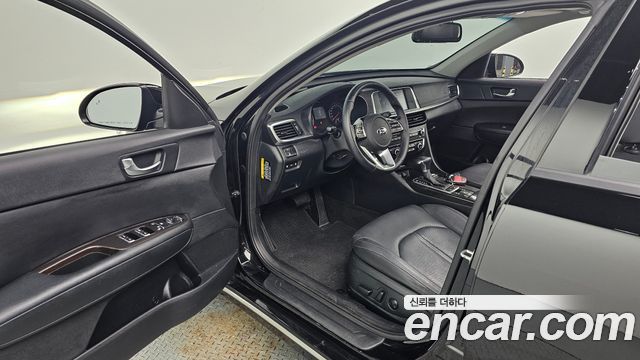 Kia K5 (II) 2.0 Noblesse 2019 — фото 26