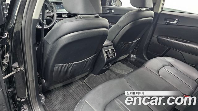 Kia K5 (II) 2.0 Noblesse 2019 — фото 30