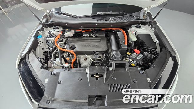 Honda CR-V (VI) 2.0 Hybrid Touring 2WD 2025 — фото 6