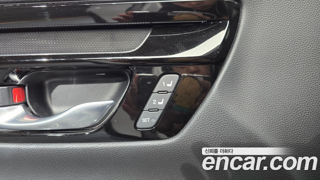 Honda CR-V (VI) 2.0 Hybrid Touring 2WD 2025 — фото 35