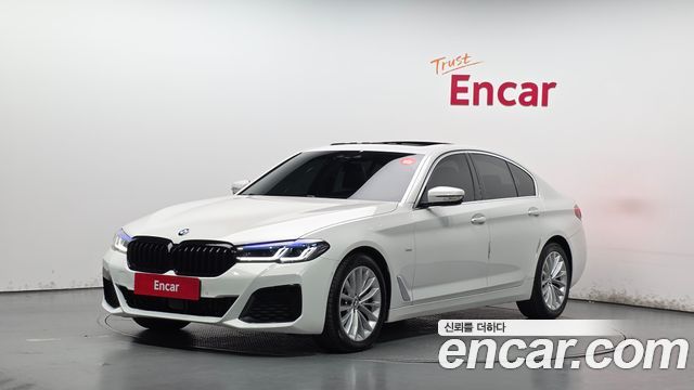BMW 5 Series (G30) 530i Luxury Plus 2018 — фото 1