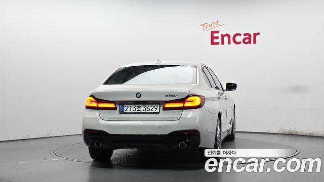 BMW 5 Series (G30) 530i Luxury Plus 2018 — фото 4