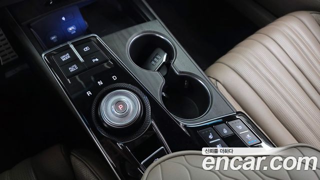 Kia K8 Hybrid Signature Special 2023 — фото 9