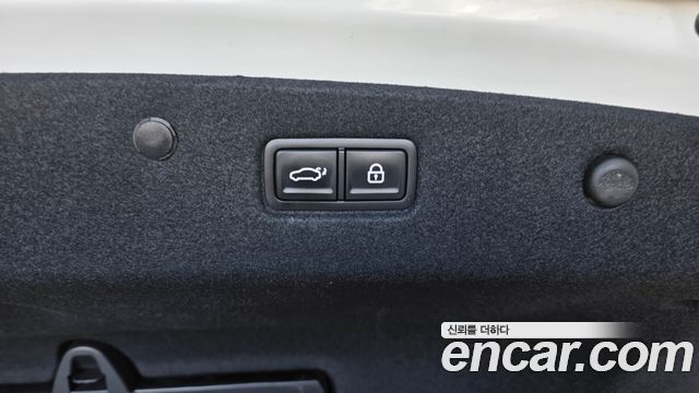 Kia K8 Hybrid Signature Special 2023 — фото 37