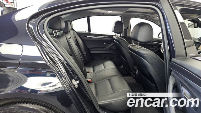 BMW 5 Series (F10) 520d M Aero Dynamic 2016 — фото 12