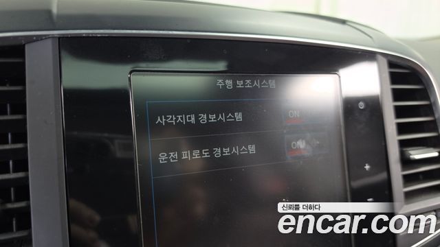 Renault Korea QM6 Diesel 4WD RE Signature 2017 — фото 16