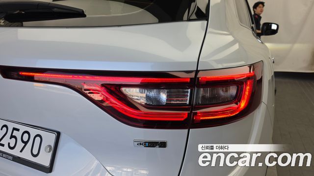 Renault Korea QM6 Diesel 4WD RE Signature 2017 — фото 23
