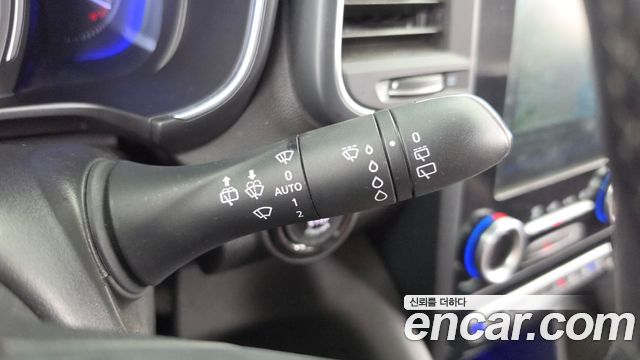 Renault Korea QM6 Diesel 4WD RE Signature 2017 — фото 27