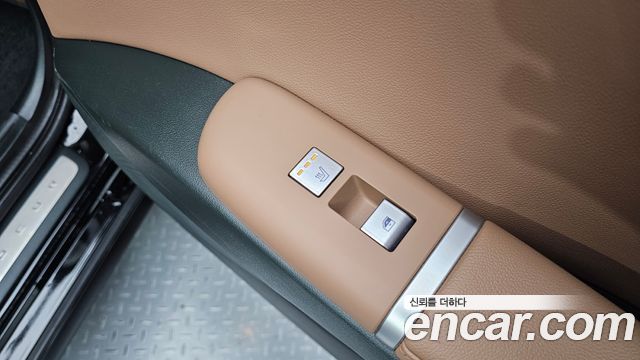 Hyundai Grandeur Hybrid (GN7) Exclusive 2023 — фото 19