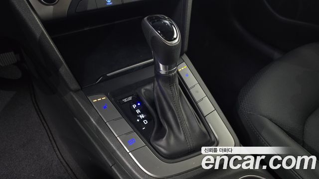 Hyundai Avante (AD) 1.6 GDI Value Plus 2018 — фото 9